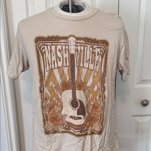 Originality  Nashville Graphic Beige T-Shirt. Create a bundle and save!